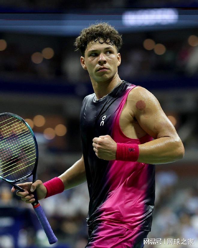 湖人队决定守望未来，詹姆斯回归骑士成必然选择