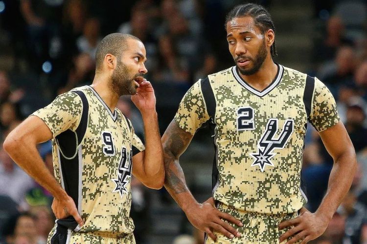 海港需在三 海港需在三