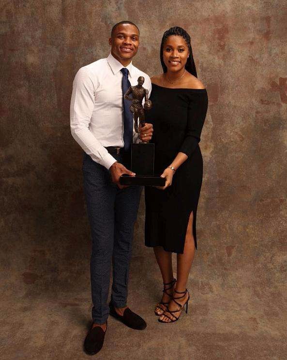 于强弱之间 于强弱之间